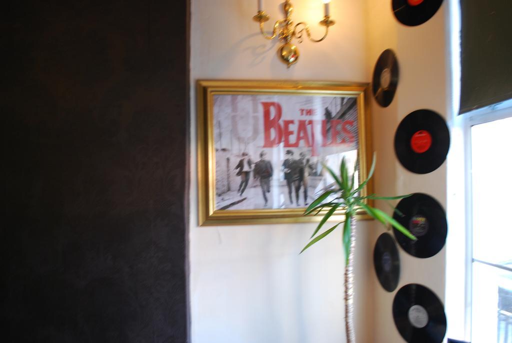 Rock Hotel Dublin Exterior photo