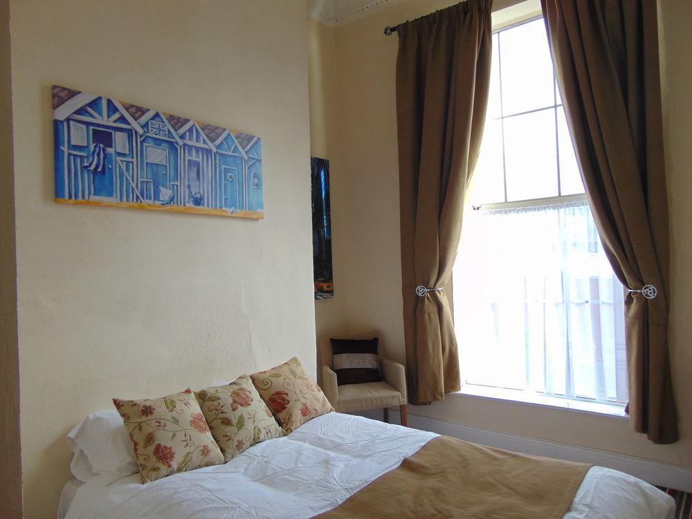 Rock Hotel Dublin Exterior photo